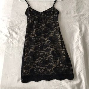 Aritizia Wilfred lace dress